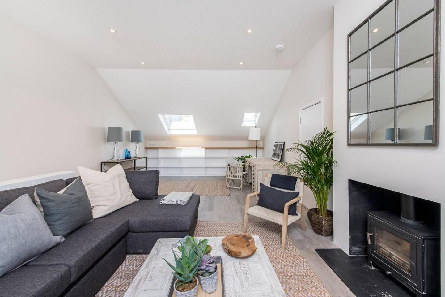 Divine 3 Bed House In Battersea Casa vacanze *
