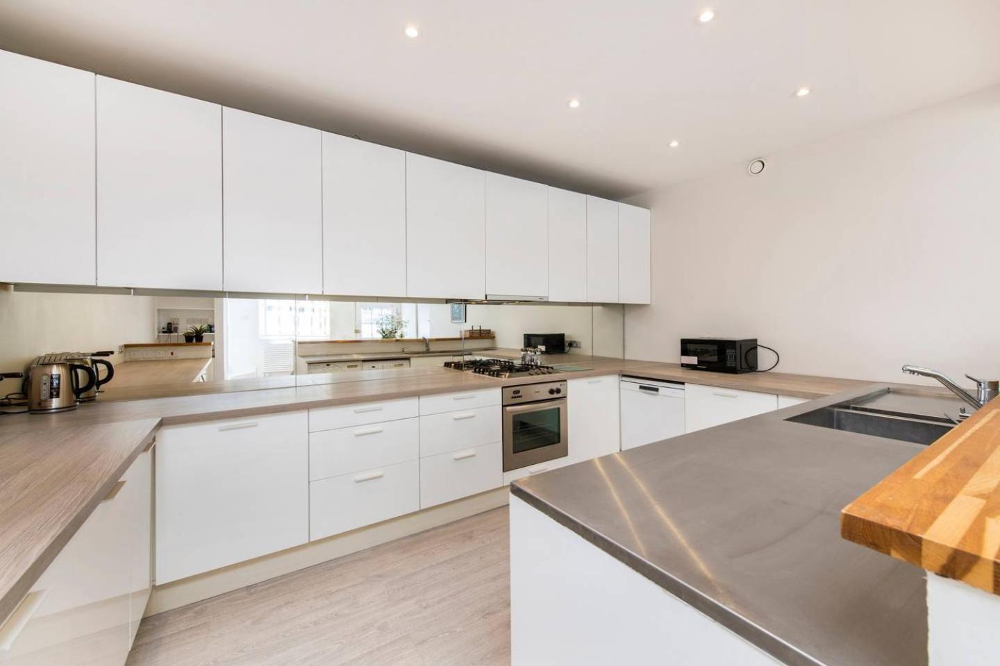 Divine 3 Bed House In Battersea * Londra